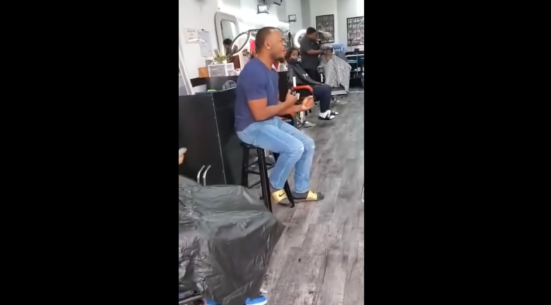 chanteur-salon-barbershop