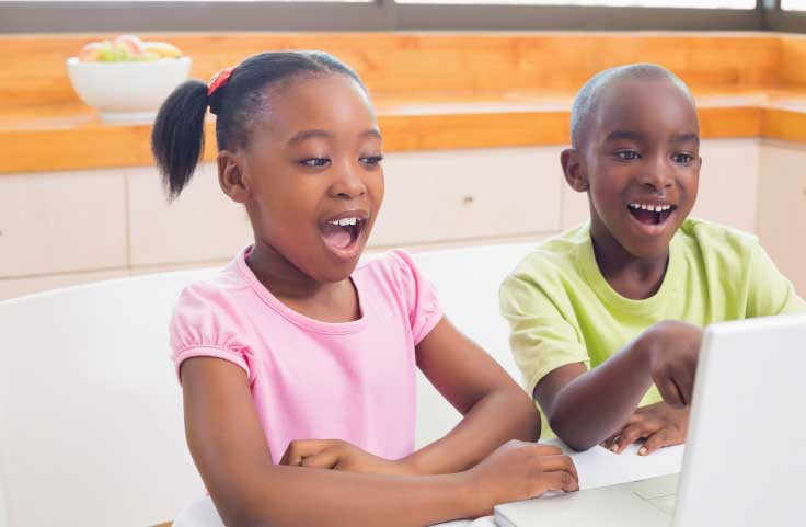 enfants émerveillement petite sirène